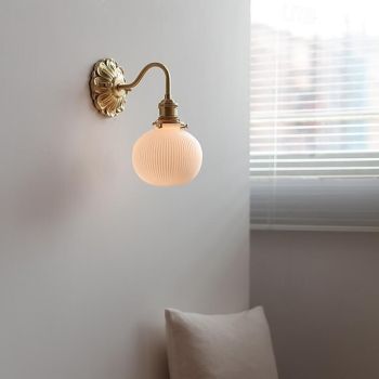 Ribbed Ceramic Ball Shaped Wall Light with Brushed Brass Carved Flower Lamp Fixture Nordic Modern LED Wall Lamp 85-265V