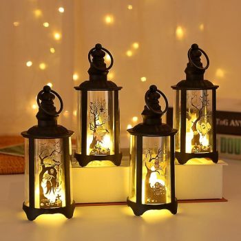 1 Pc 15 * 6.1CM Halloween Four Corner Wind Light LED Electronic Candle Light Indoor and Outdoor Party Restaurant Halloween Atmosphere Decorative Light AG10 * 3 Battery Bat Skeleton Scarecrow Ghost