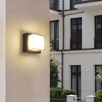 Outdoor Waterproof LED Wall Light Aluminum Alloy Material and Various Styles Modern Villa Courtyard Wall Lamp