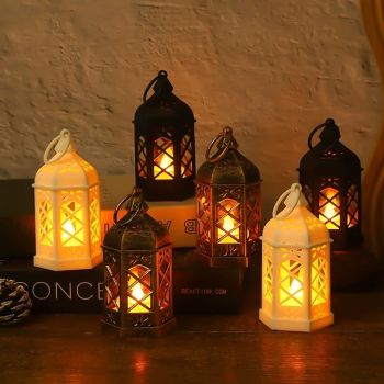 6pcs Christmas Retro Lantern LED Candle Light Battery Powered Creative Lantern for Halloween Christmas and New Year Holiday Party Bedroom Living Room Window Bar Decorations