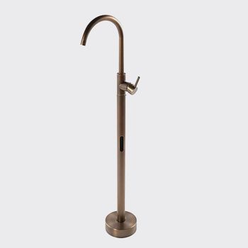 Antique Brass Bathtub Faucet Freestanding, 360 Swivel Spout Floor Mount Bath Tub Shower Filler Mixer Taps, Vintage Free Standing Clawfoot Tub with Hot and Cold Water Hose Durable Bathtub Faucet