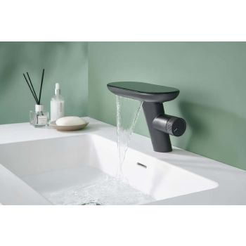 World‘s first phone friendly faucet