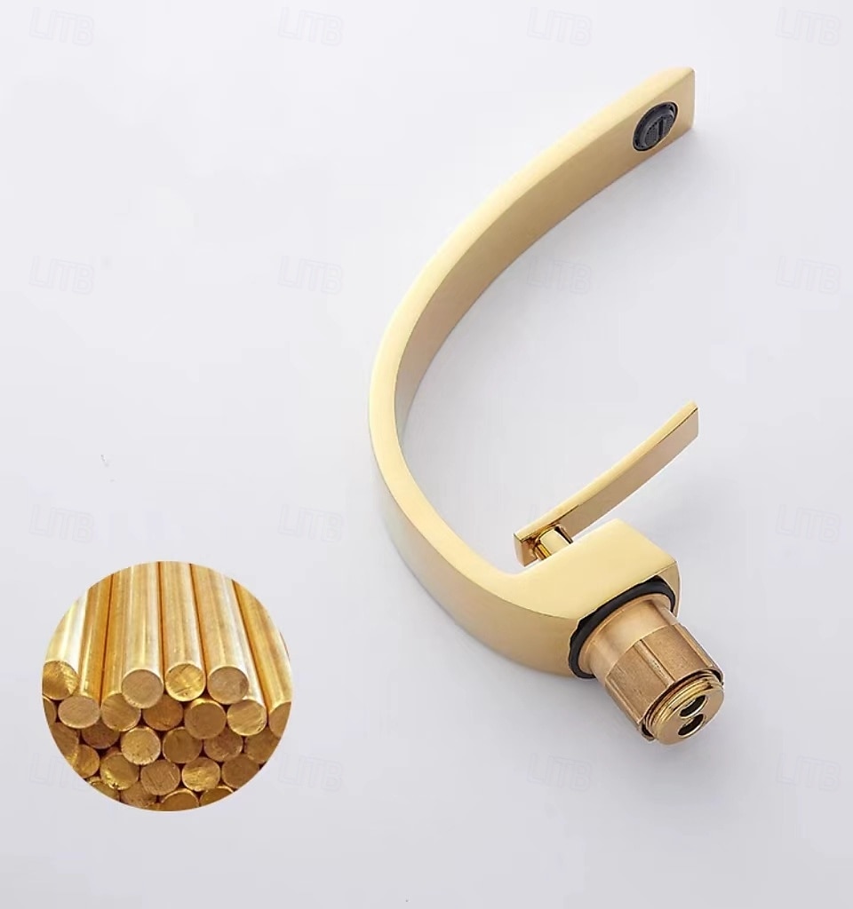 Brass Bathroom Sink Mixer Faucet, Silvery Single Handle One Hole Basin Taps Chrome Finish Bathroom Faucet with Hot and Cold Water 2025 - CAD $111.99 –P8