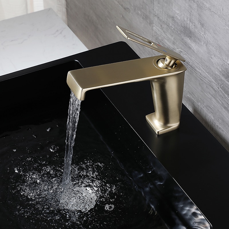 Bathroom Faucet Farmhouse Single Handle Lavatory Basin Vanity Sink Faucet Chrome/Black/Grey/Gold Available 2025 - CAD $143.99 –P11
