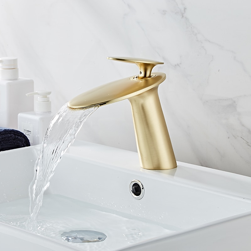 Bathroom Sink Faucet, Brass Waterfall Single Handle One Hole Modern Style Bath Taps with Hot and Cold Water 2025 - CAD $103.99 –P6