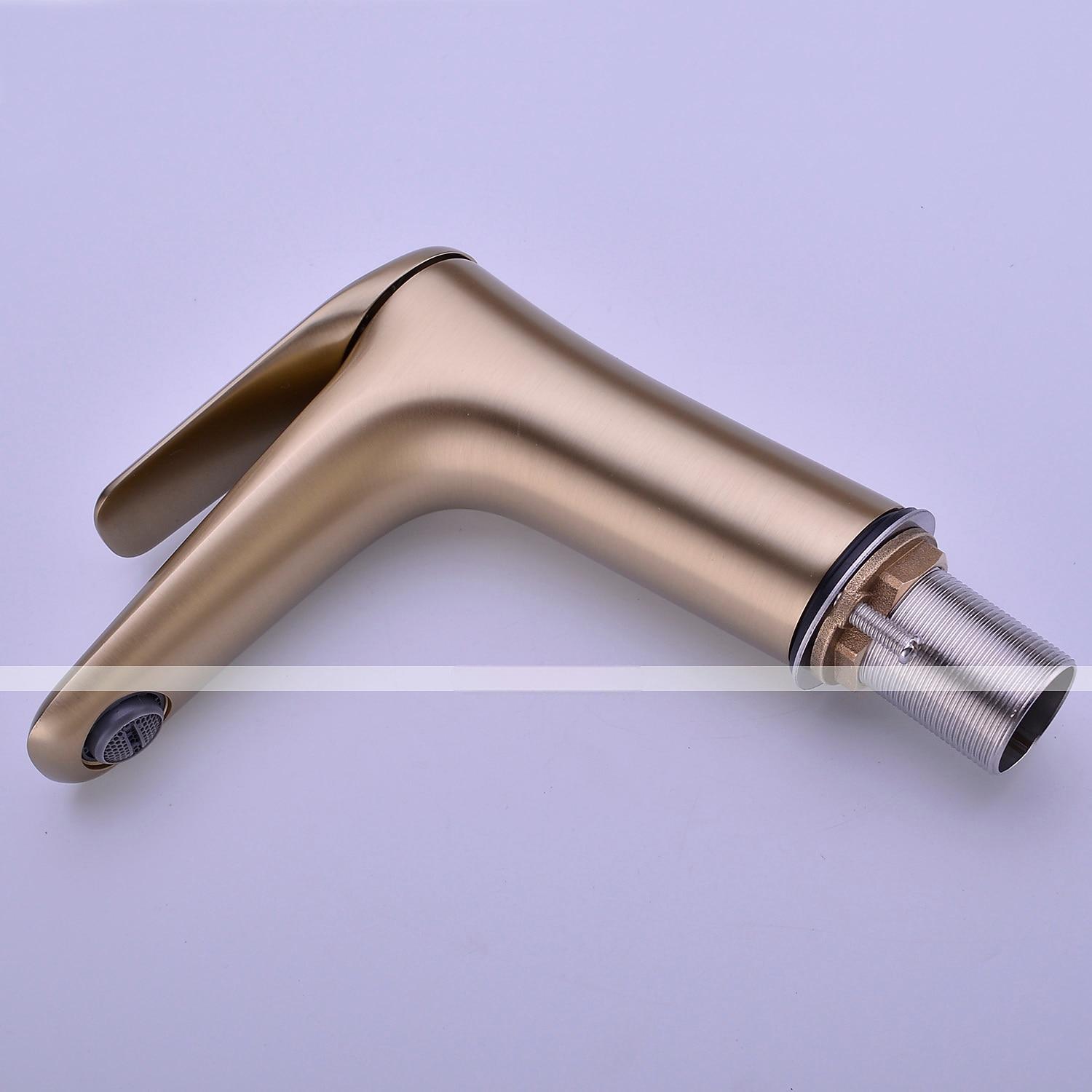 Bathroom Sink Faucet - Single Chrome / Brushed / Electroplated Centerset Single Handle One HoleBath Taps / Brass 2025 - CAD $127.99 –P7