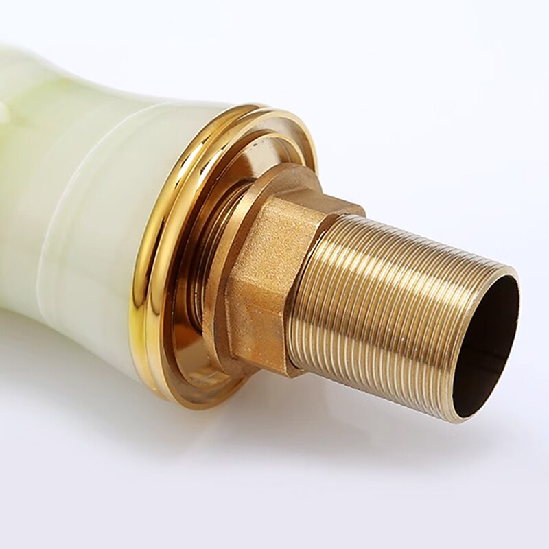 Bathroom Sink Faucet Mixer Basin Tap, Brass Single Handle with Hot and Cold Hose- Rotatable / Classic Electroplated Centerset Single Handle One HoleBath Taps 2025 - CAD $103.99 –P4