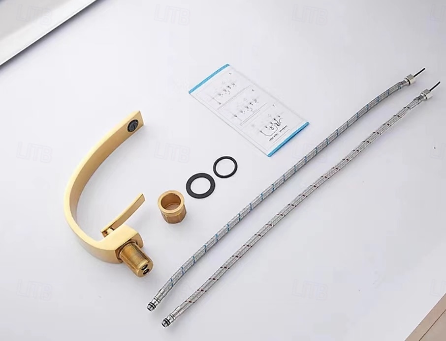 Brass Bathroom Sink Mixer Faucet, Silvery Single Handle One Hole Basin Taps Chrome Finish Bathroom Faucet with Hot and Cold Water 2025 - CAD $111.99 –P9