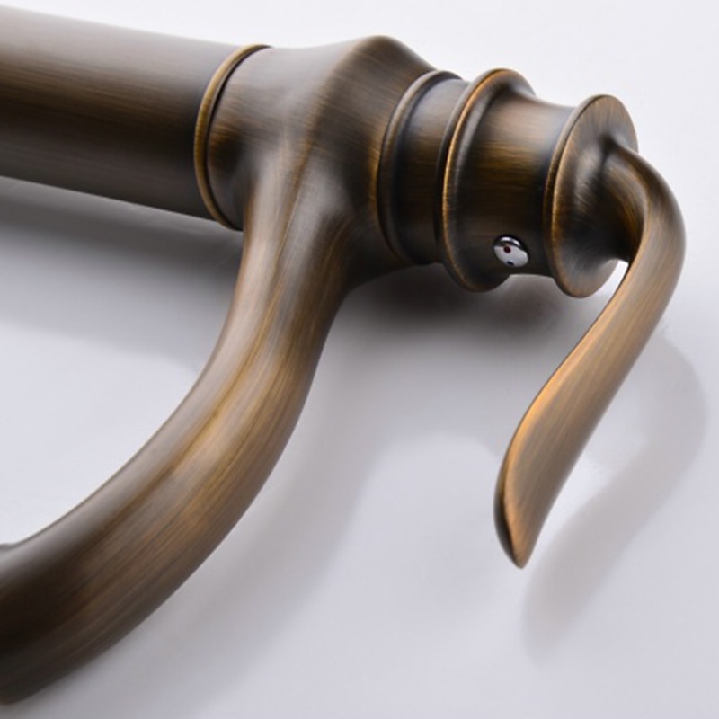 Bathroom Sink Faucet - Classic Antique Brass Free Standing Single Handle One HoleBath Taps 2025 - CAD $159.99 –P8