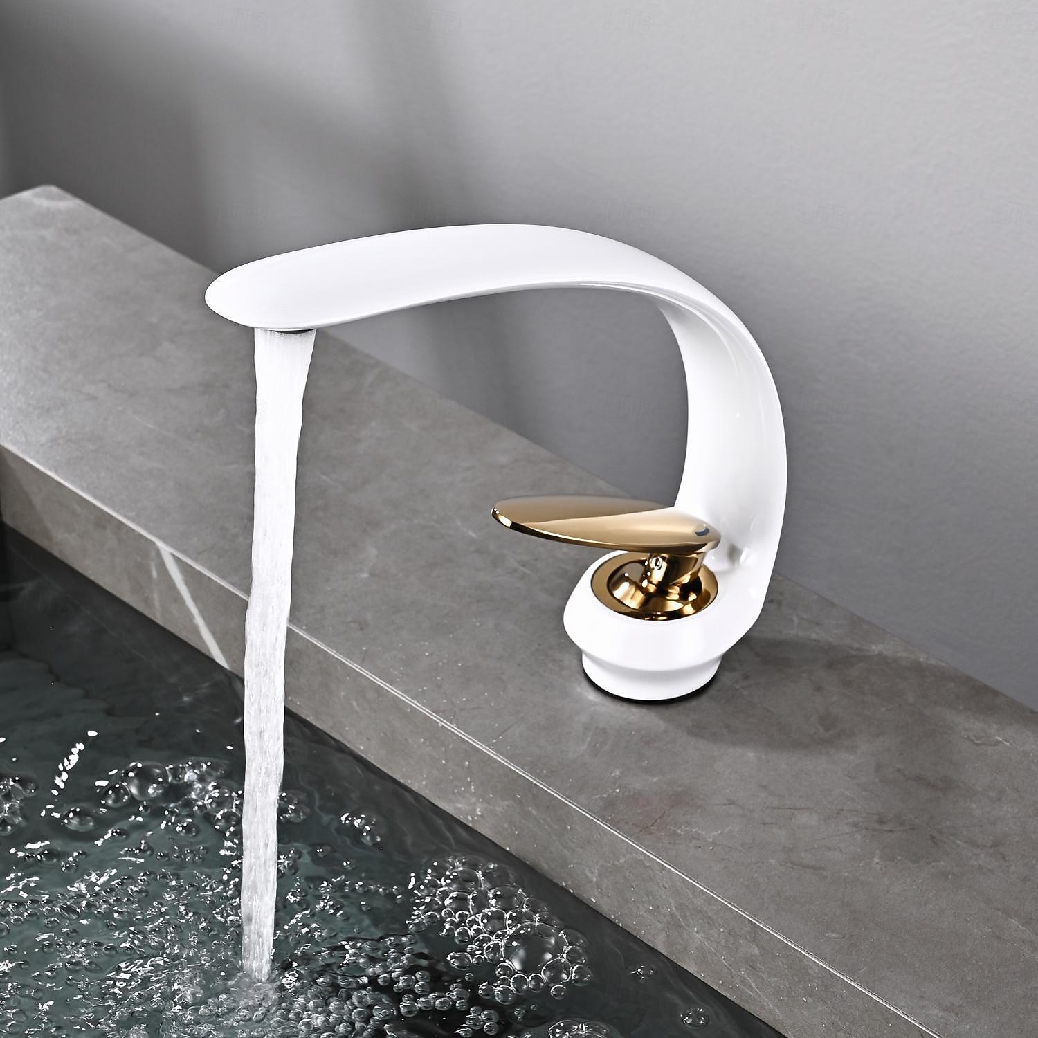 Bathroom Sink Faucet - Classic Antique Brass / Electroplated Centerset Single Handle One HoleBath Taps 2025 - CAD $111.99 –P6