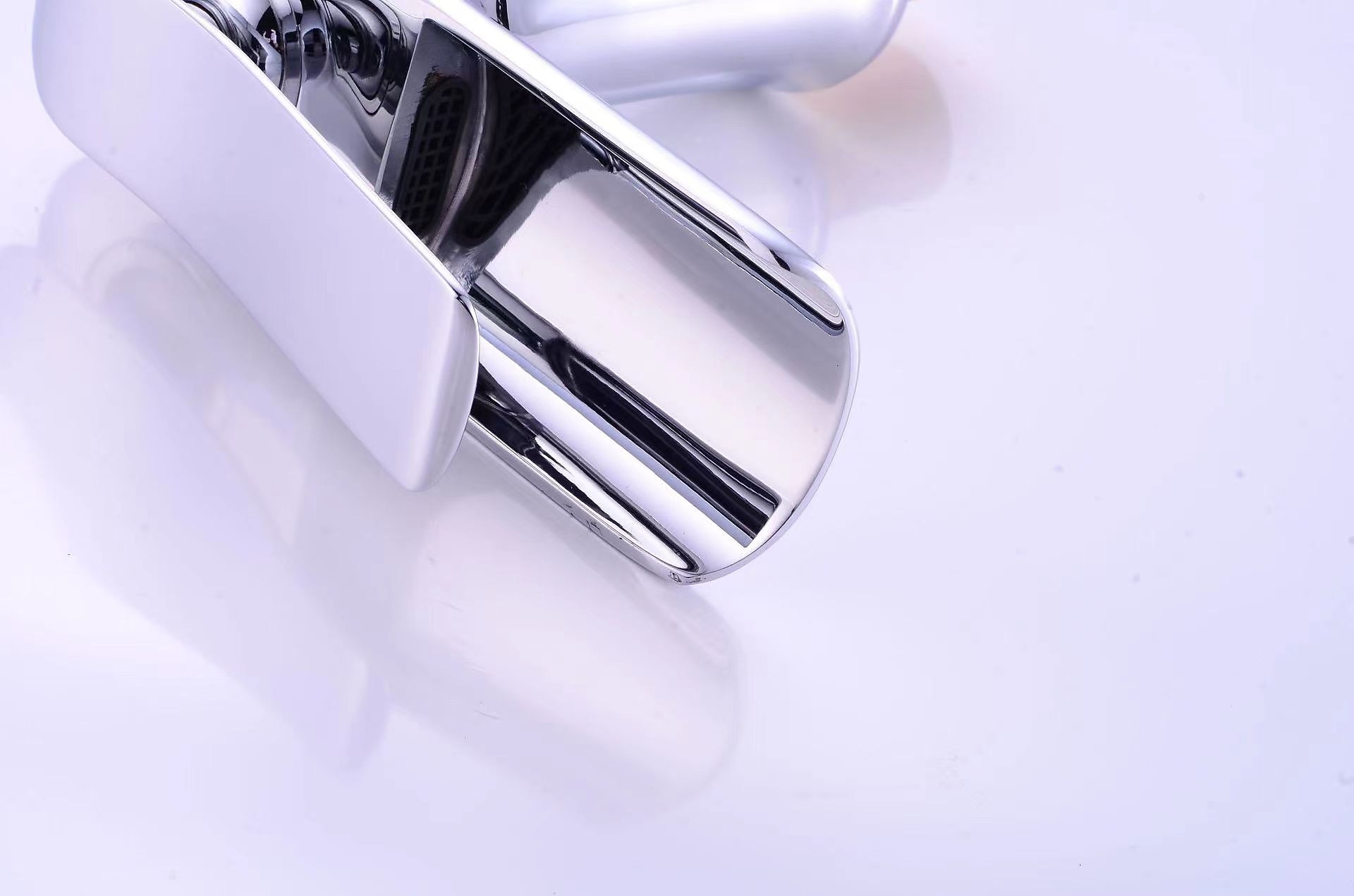 Waterfall Bathroom Sink Mixer Faucet 4.7" Spout, Mono Wash Basin Single Handle Basin Taps Washroom with Hot and Cold Hose, Monobloc Vessel Water Brass Tap Deck Mounted 2025 - CAD $87.99 –P5