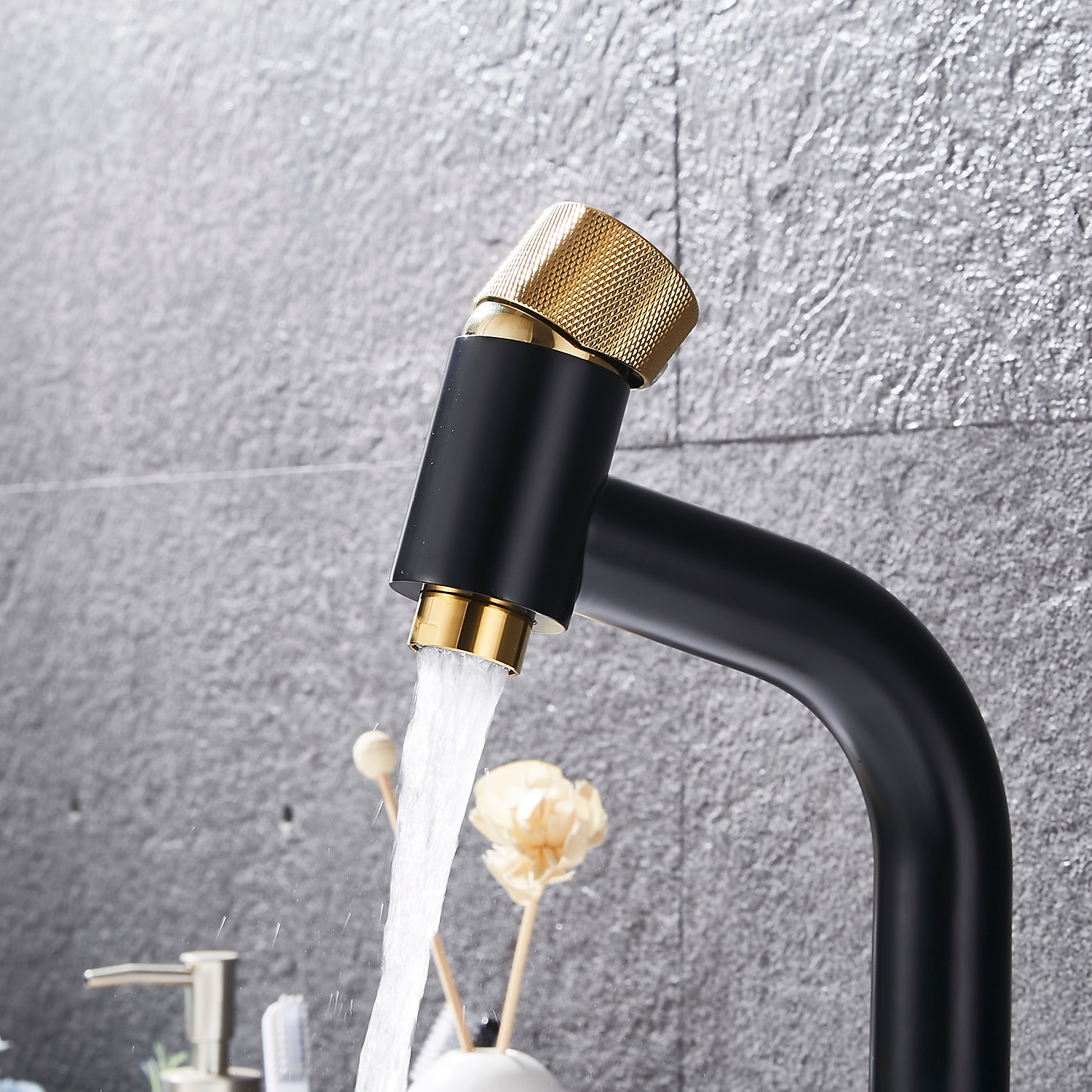 Bathroom Sink Faucet - Waterfall Electroplated Centerset Single Handle One HoleBath Taps / Bathroom Sink Faucet+ Accessories / Vintage / Yes / Brass / Brass 2025 - CAD $79.99 –P14