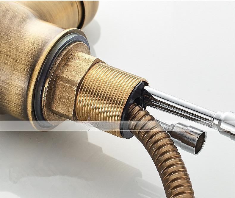 Pull Out Kitchen Faucet Sink Mixer with Sprayer Antique 360° Swivel Single Handle One Hole Pull Down Kitchen Vessel Tap Deck Mounted with Hot and Cold Water Hose 2025 - CAD $167.99 –P8