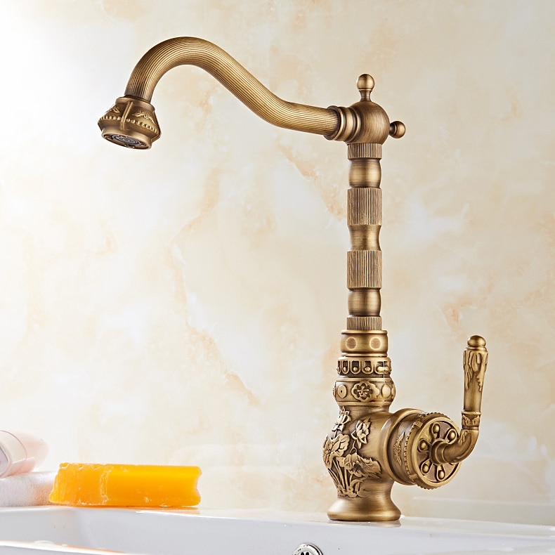 Traditional Kitchen Sink Mixer Faucet Antique Brass Single Handle Taps Standard Spout Deck Mounted Retro Vintage Style Kitchen Tap with Cold and Hot Hose 2025 - CAD $143.99 –P5