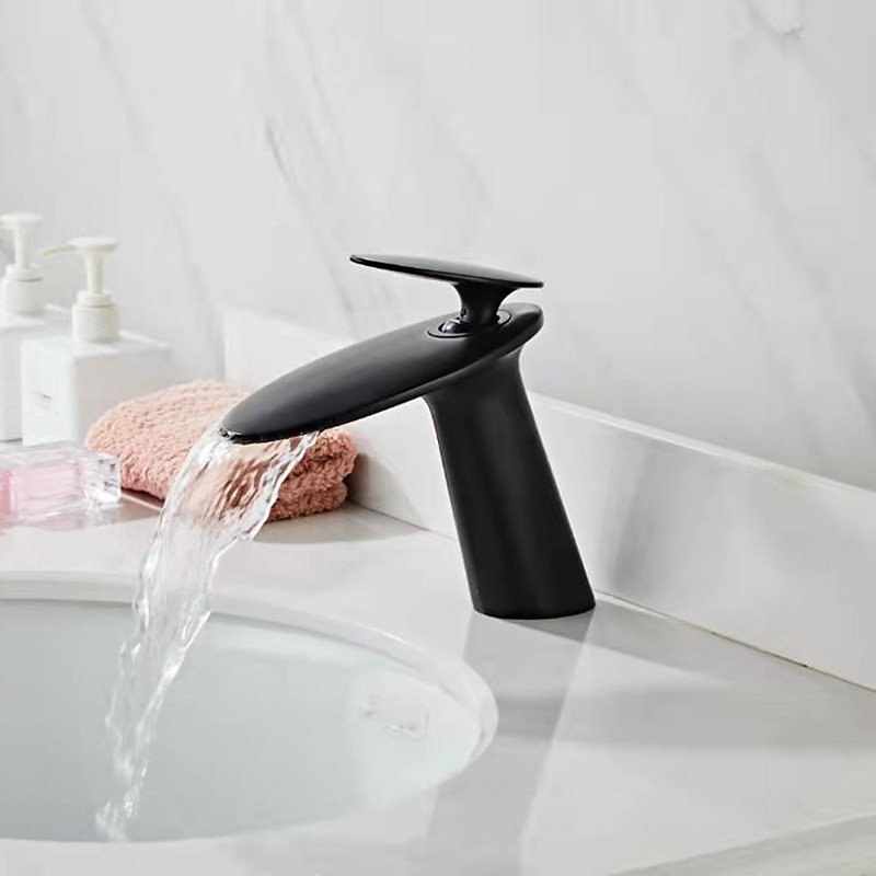 Bathroom Sink Faucet, Brass Waterfall Single Handle One Hole Modern Style Bath Taps with Hot and Cold Water 2025 - CAD $103.99 –P10