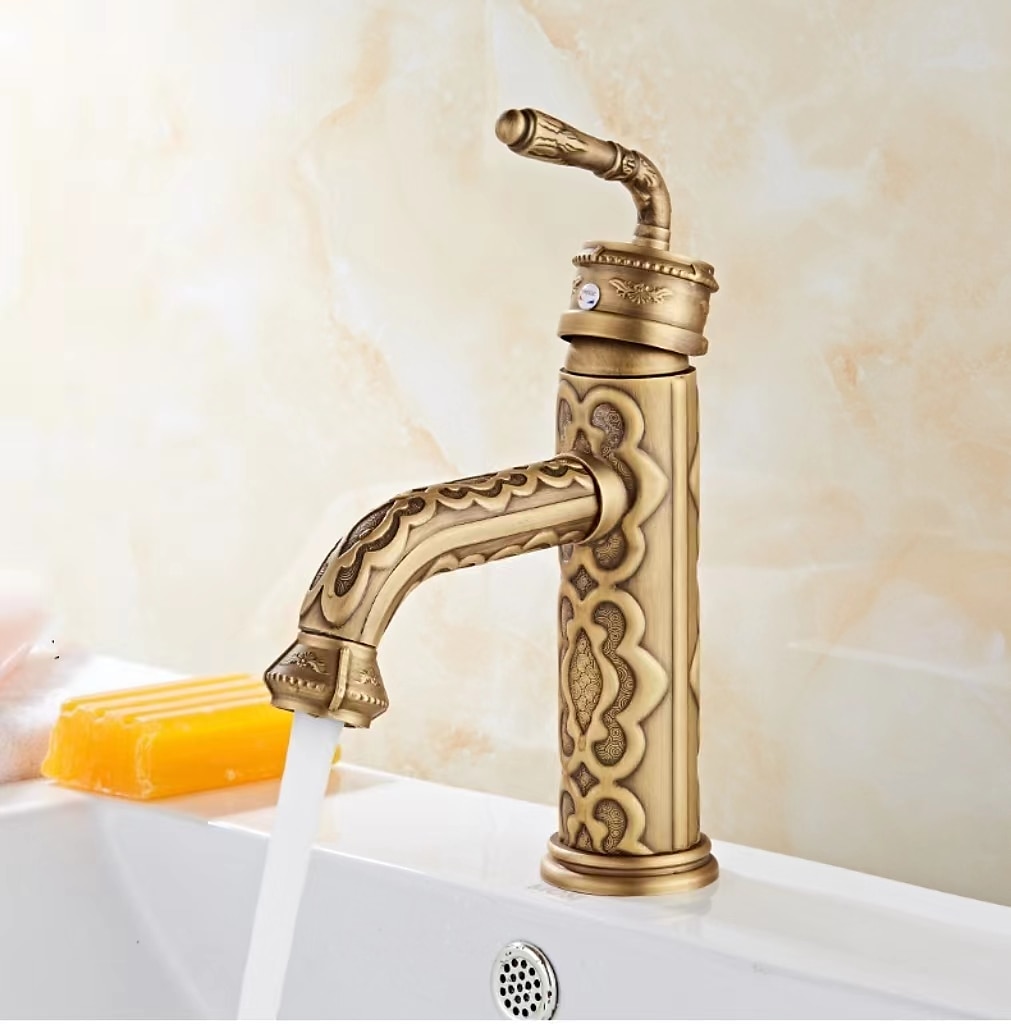 Vintage Bathroom Sink Mixer Faucet, 360 Swivel Spout Retro Monobloc Washroom Basin Taps, Antique Water Tap Single Handle One Hole Deck Mounted with Hot and Cold Hose 2025 - CAD $111.99 –P2