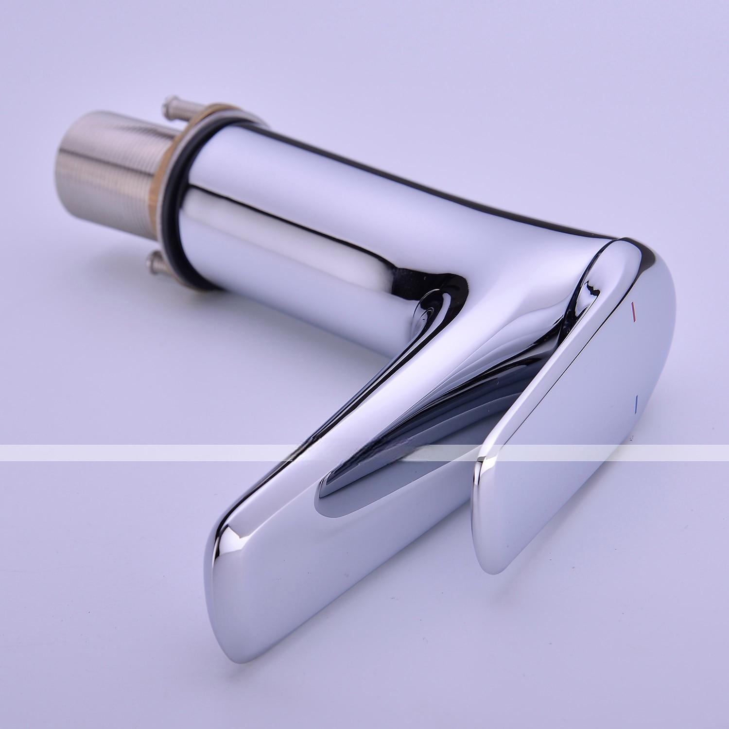 Bathroom Sink Faucet - Single Chrome / Brushed / Electroplated Centerset Single Handle One HoleBath Taps / Brass 2025 - CAD $127.99 –P6