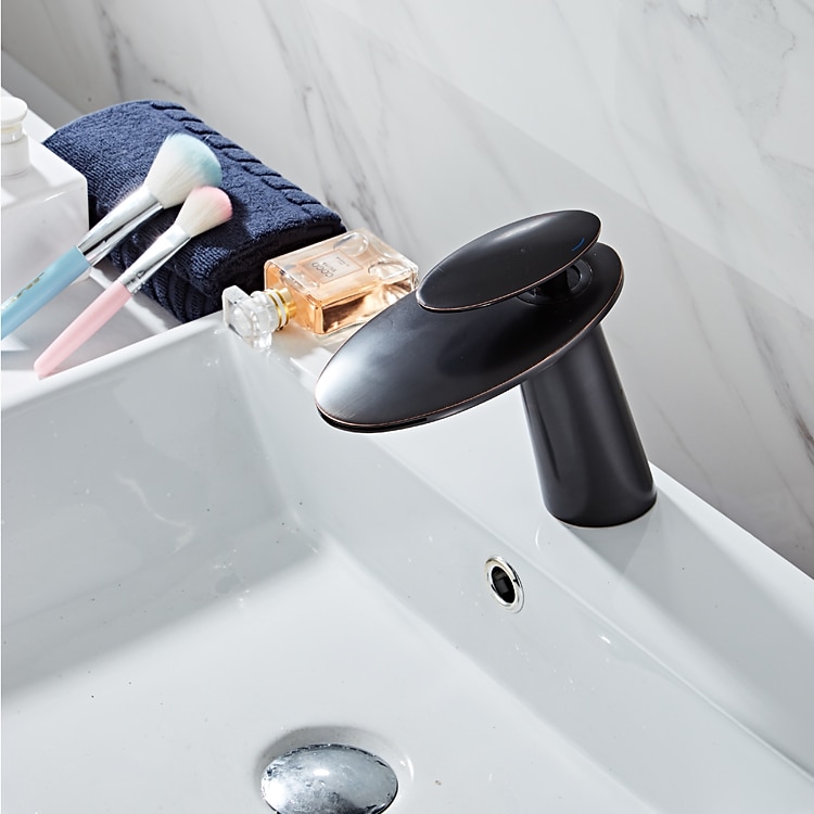 Bathroom Sink Faucet, Brass Waterfall Single Handle One Hole Modern Style Bath Taps with Hot and Cold Water 2025 - CAD $103.99 –P9