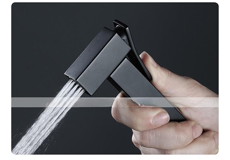 Copper Single Hole Bidet Black Toilet Handheld Bidet Sprayer Self-Cleaning Contemporary Cleaning Spray Gun Set 2025 - CAD $79.99 –P4